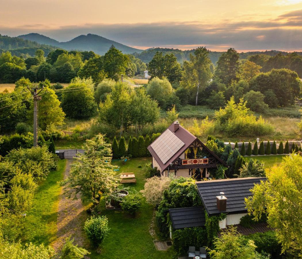 Smyrkowy Dom Z Kominkiem Z Goraca Balia Kolo Karpacza Janowice Wielkie Exteriör bild
